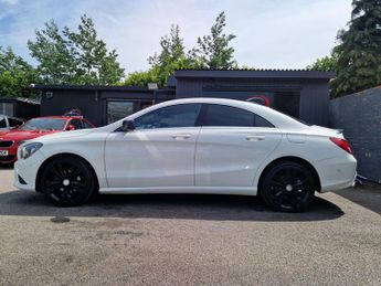 Mercedes-Benz CLA 1.8 CLA200 CDI Sport Coupe 7G-DCT Euro 5 (s/s) 4dr