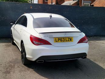 Mercedes-Benz CLA 1.8 CLA200 CDI Sport Coupe 7G-DCT Euro 5 (s/s) 4dr