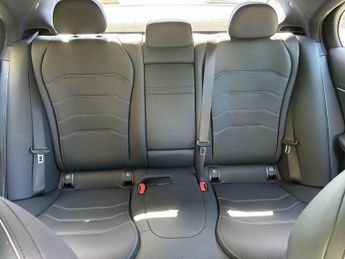Mercedes-Benz E Class 2.0 E200h MHEV AMG Line (Premium Plus) G-Tronic Euro 6 (s/s) 4dr
