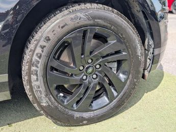 Land Rover Range Rover Evoque 2.0 D180 R-Dynamic S Auto 4WD Euro 6 (s/s) 5dr