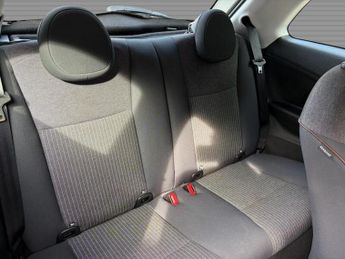 Fiat 500e 42kWh Icon Auto 3dr