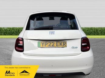 Fiat 500e 42kWh Icon Auto 3dr