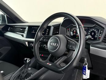 Audi A1 1.0 TFSI 25 Black Edition Sportback S Tronic Euro 6 (s/s) 5dr
