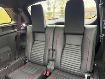 Land Rover Discovery Sport 2.0 D240 MHEV R-Dynamic HSE Auto 4WD Euro 6 (s/s) 5dr