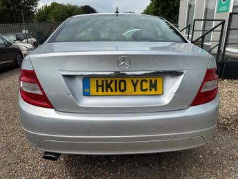 Mercedes-Benz C Class 1.8 C180 BlueEfficiency Executive SE Auto Euro 5 4dr