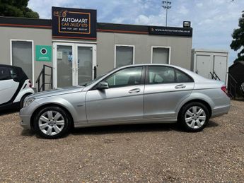 Mercedes-Benz C Class 1.8 C180 BlueEfficiency Executive SE Auto Euro 5 4dr
