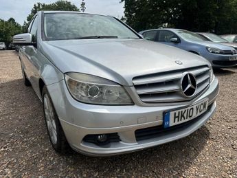 Mercedes-Benz C Class 1.8 C180 BlueEfficiency Executive SE Auto Euro 5 4dr