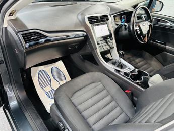 Ford Mondeo 2.0 TDCi Zetec Euro 6 (s/s) 5dr