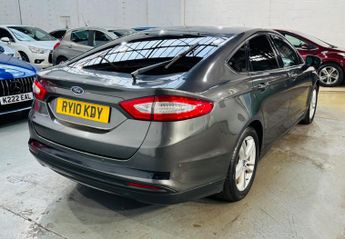 Ford Mondeo 2.0 TDCi Zetec Euro 6 (s/s) 5dr