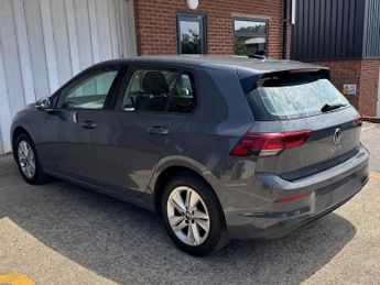 Volkswagen Golf 1.5 eTSI MHEV Life DSG Euro 6 (s/s) 5dr
