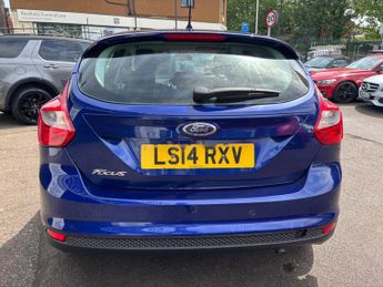 Ford Focus 1.6 Zetec Navigator Powershift Euro 5 5dr