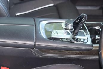 BMW 7 Series 3.0 740Li Saloon 4dr Petrol Auto Euro 6 (s/s) (326 ps)