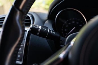 Jaguar XE 2.0d R-Sport Auto Euro 6 (s/s) 4dr