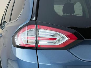 Ford Galaxy 2.5h Duratec Titanium CVT Euro 6 (s/s) 5dr