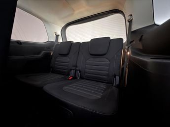 Ford Galaxy 2.5h Duratec Titanium CVT Euro 6 (s/s) 5dr