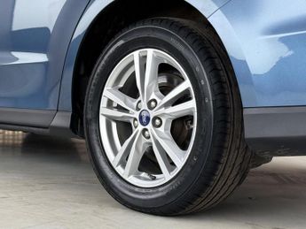 Ford Galaxy 2.5h Duratec Titanium CVT Euro 6 (s/s) 5dr