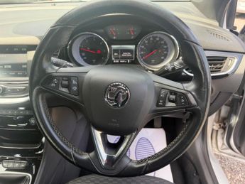 Vauxhall Astra 1.6 CDTi BlueInjection SRi Euro 6 (s/s) 5dr