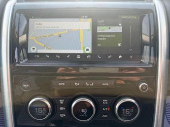 Land Rover Discovery 3.0 SD V6 HSE Luxury Auto 4WD Euro 6 (s/s) 5dr