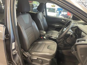 Ford Kuga 2.0 TDCi Titanium Powershift AWD Euro 5 5dr
