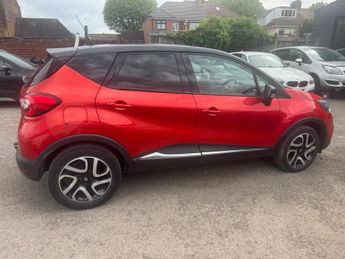 Renault Captur 1.2 TCe ENERGY Signature Nav Auto Euro 6 (s/s) 5dr