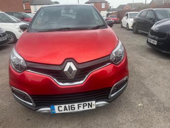 Renault Captur 1.2 TCe ENERGY Signature Nav Auto Euro 6 (s/s) 5dr