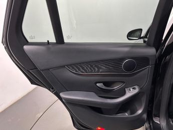 Mercedes-Benz GLC 2.1 GLC220d Sport (Premium) G-Tronic+ 4MATIC Euro 6 (s/s) 5dr