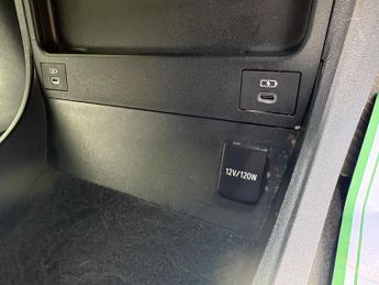 Toyota bZ4X 71.4kWh Pure Auto 5dr (11kW OBC)