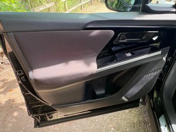 Toyota bZ4X 71.4kWh Pure Auto 5dr (11kW OBC)