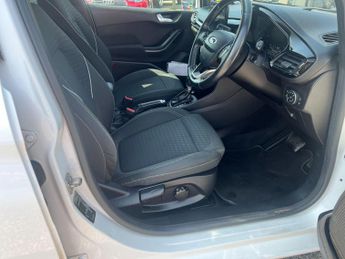 Ford Fiesta 1.0T EcoBoost Titanium Auto Euro 6 (s/s) 5dr