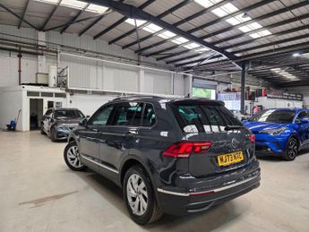Volkswagen Tiguan 1.5 TSI Life DSG Euro 6 (s/s) 5dr