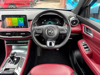 MG MG HS 1.5 T-GDI 16.6kWh Exclusive Auto Euro 6 (s/s) 5dr