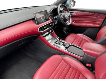 MG MG HS 1.5 T-GDI 16.6kWh Exclusive Auto Euro 6 (s/s) 5dr