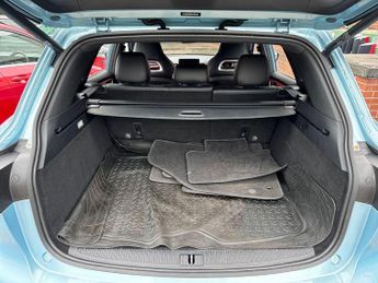 MG MG HS 1.5 T-GDI 16.6kWh Exclusive Auto Euro 6 (s/s) 5dr