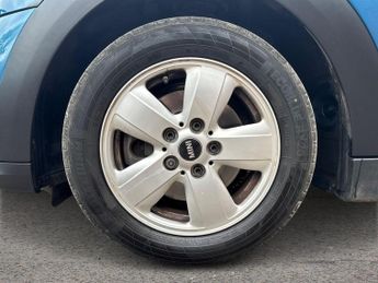 MINI Hatch 1.5 Cooper Classic Steptronic Euro 6 (s/s) 5dr