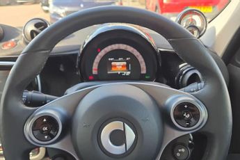 Smart forfour 17.6kWh Exclusive Auto 5dr (22kW Charger)