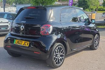 Smart forfour 17.6kWh Exclusive Auto 5dr (22kW Charger)