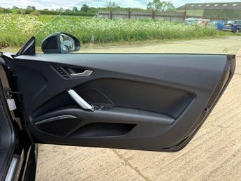 Audi TT 2.0 TDI ultra S line Euro 6 (s/s) 3dr