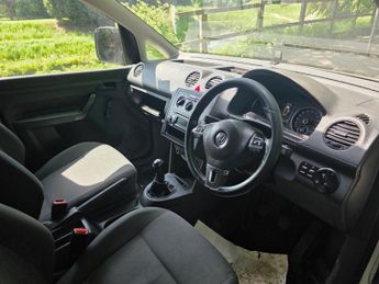 Volkswagen Caddy Maxi 1.6 TDi BlueMotion Tech C20 Maxi Startline FWD 5dr