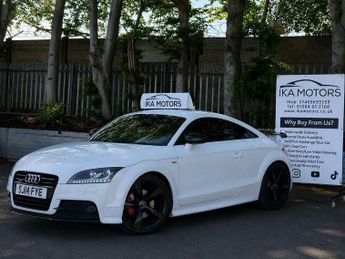 Audi TT 2.0 TDI Black Edition S Tronic quattro Euro 5 3dr