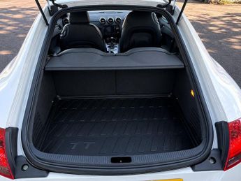 Audi TT 2.0 TDI Black Edition S Tronic quattro Euro 5 3dr