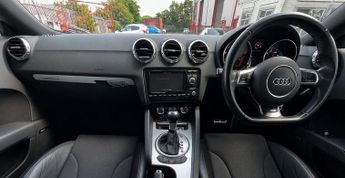 Audi TT 2.0 TDI Black Edition S Tronic quattro Euro 5 3dr