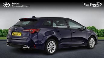 Toyota Corolla 1.8 VVT-h Icon Touring Sports CVT Euro 6 (s/s) 5dr