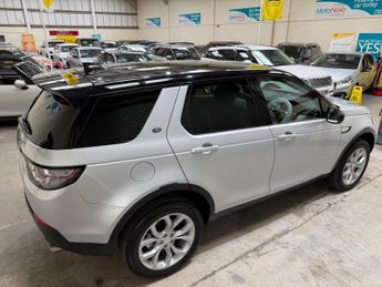 Land Rover Discovery Sport 2.0 TD4 HSE SUV 5dr Diesel Auto 4WD Euro 6 (s/s) (180 ps)