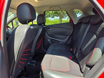 Renault Captur 1.2 TCe Signature EDC Euro 5 5dr