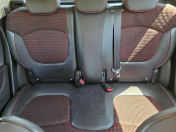 Renault Captur 1.2 TCe Signature EDC Euro 5 5dr