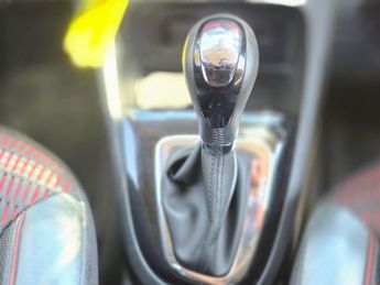 Renault Captur 1.2 TCe Signature EDC Euro 5 5dr