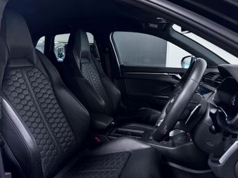 Audi RS Q3 2.5 TFSI SUV 5dr Petrol S Tronic quattro Euro 6 (s/s) (400 ps)