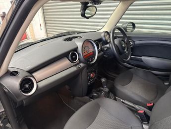 MINI Clubman 1.6 One Steptronic Euro 5 5dr