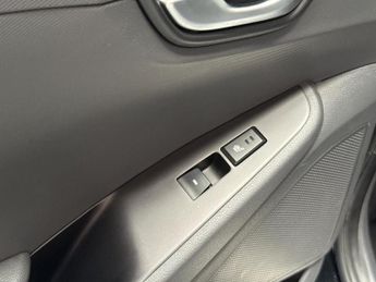 Hyundai IONIQ 28kWh Premium SE Auto 5dr