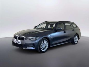 BMW 3 Series 2.0 330e 12kWh SE Pro Touring 5dr Petrol Plug-in Hybrid Auto Eur